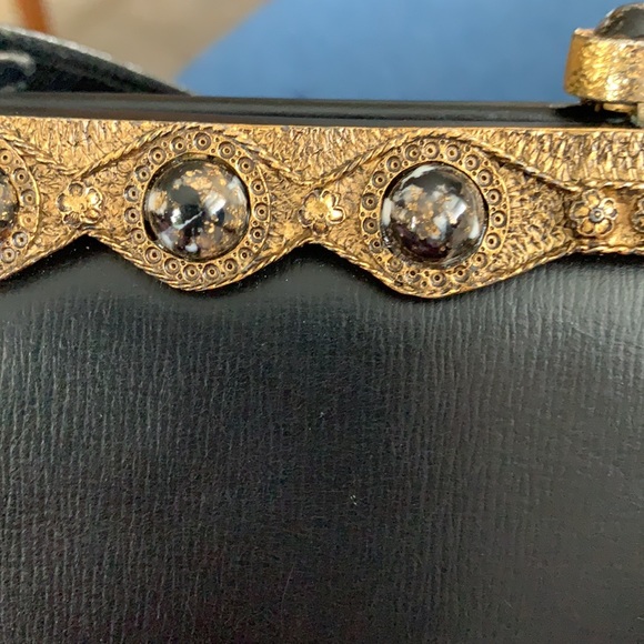 Bags by Supreme Vintage Leather Bag - Picture 15 of 16